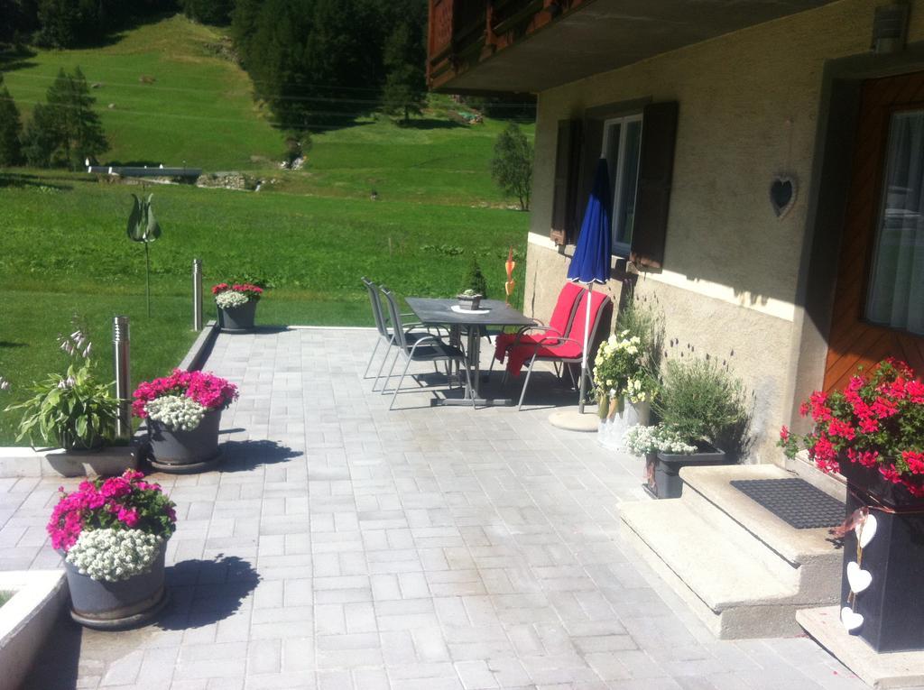 Apartment Enzian Saas-Grund Exteriör bild